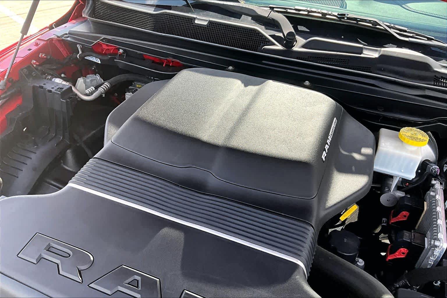 Used 2022 RAM 1500 Laramie w/ G/T Package AWD/4WD image 31