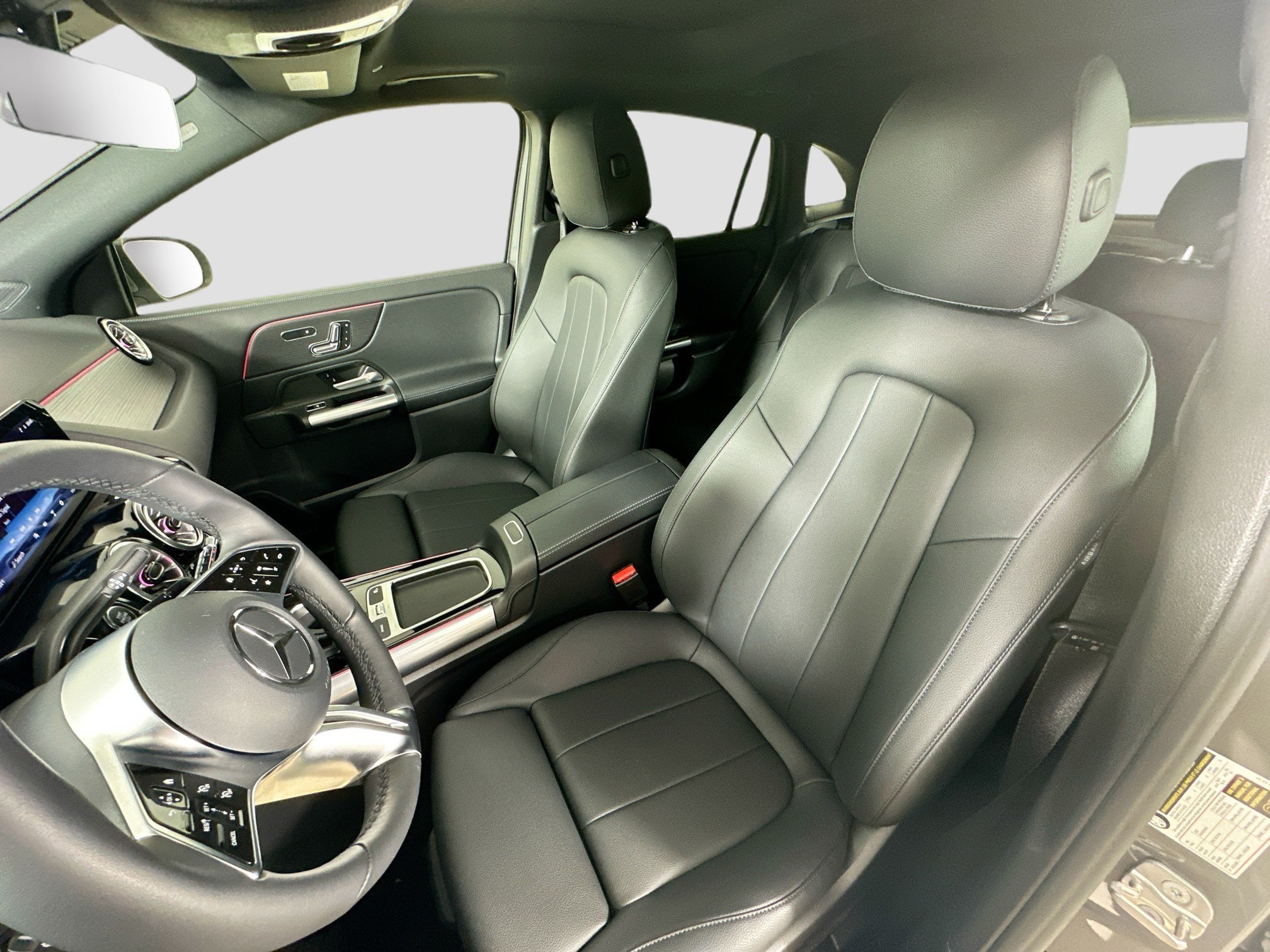 Certified 2026 Mercedes-Benz GLA 250 4MATIC image 26