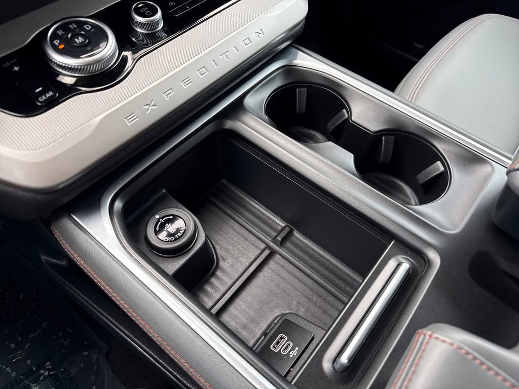 Certified 2025 Ford Expedition Max Active image 23