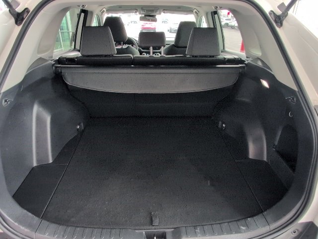 Used 2024 Toyota RAV4 XLE image 10