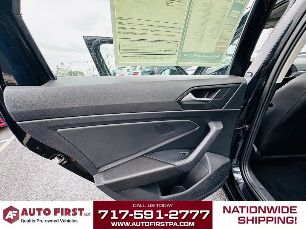 Used 2023 Volkswagen Jetta SE image 21