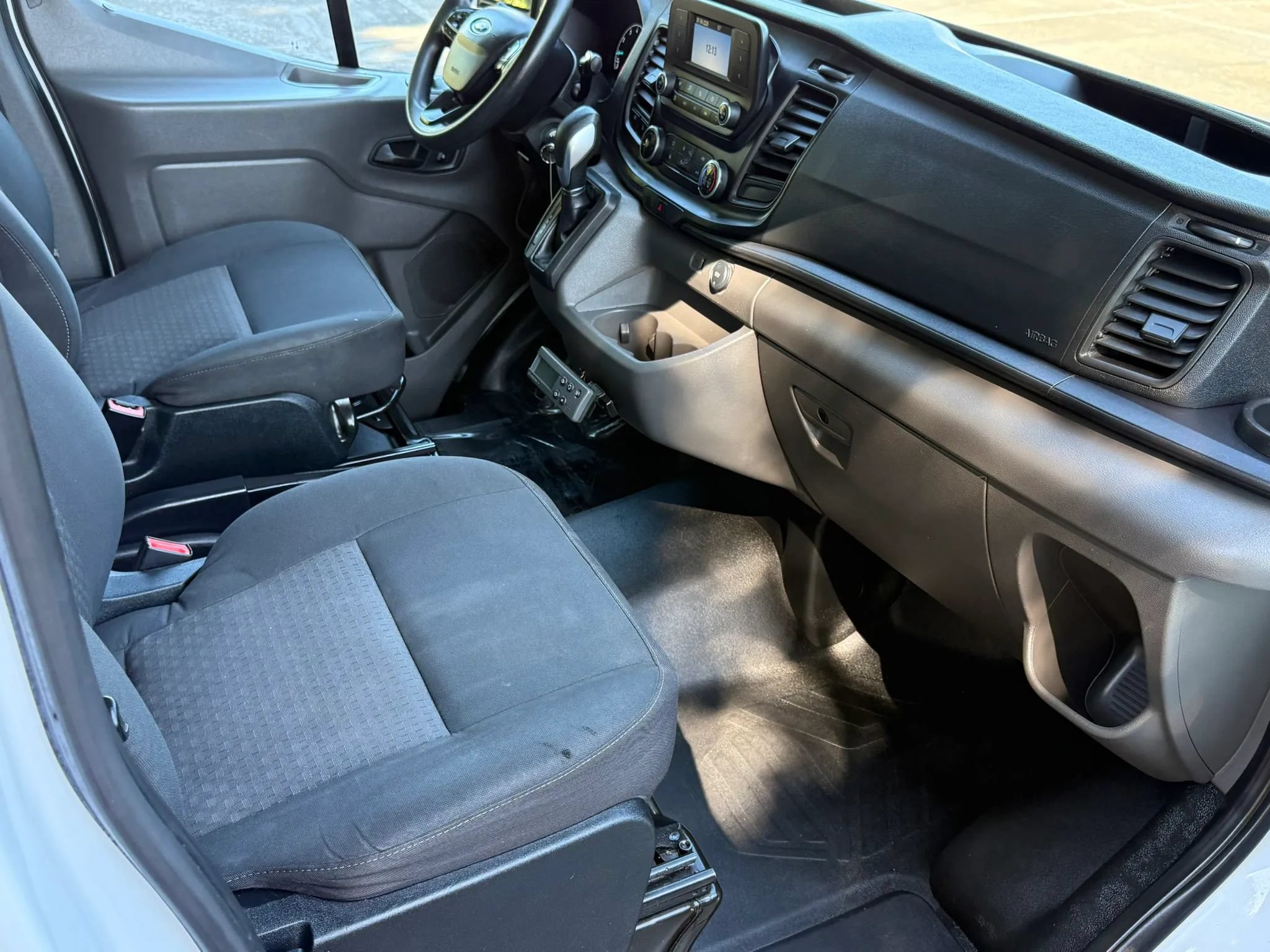 Used 2020 Ford Transit 250 Medium Roof AWD w/ Load Area Protection Package image 15
