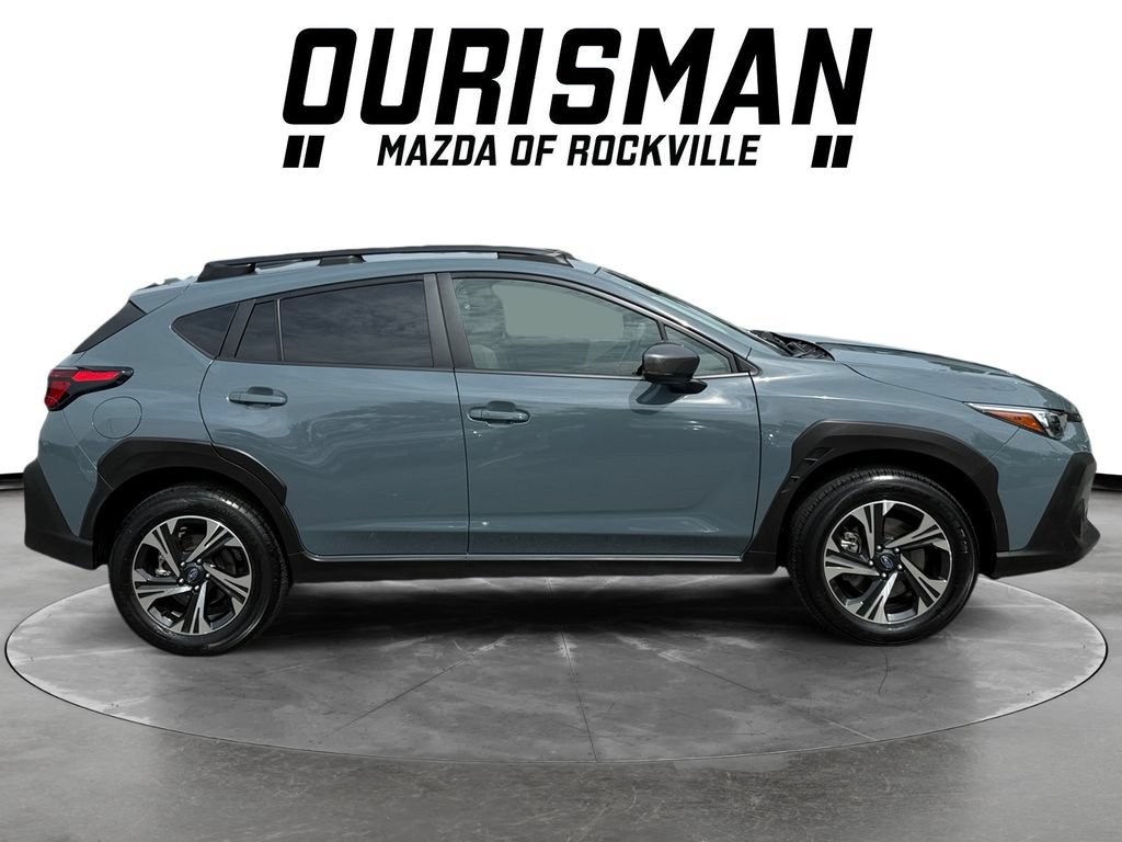 Used 2024 Subaru Crosstrek 2.0i Premium AWD/4WD image 7