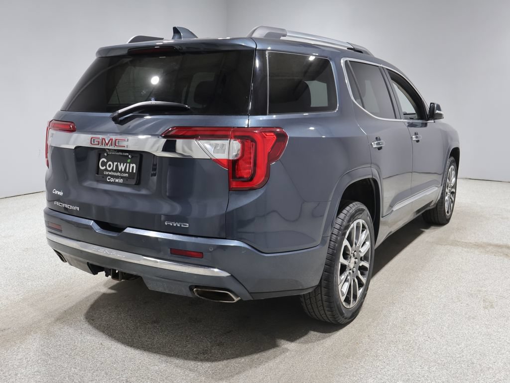 Used 2020 GMC Acadia Denali w/ Technology Package AWD/4WD image 2