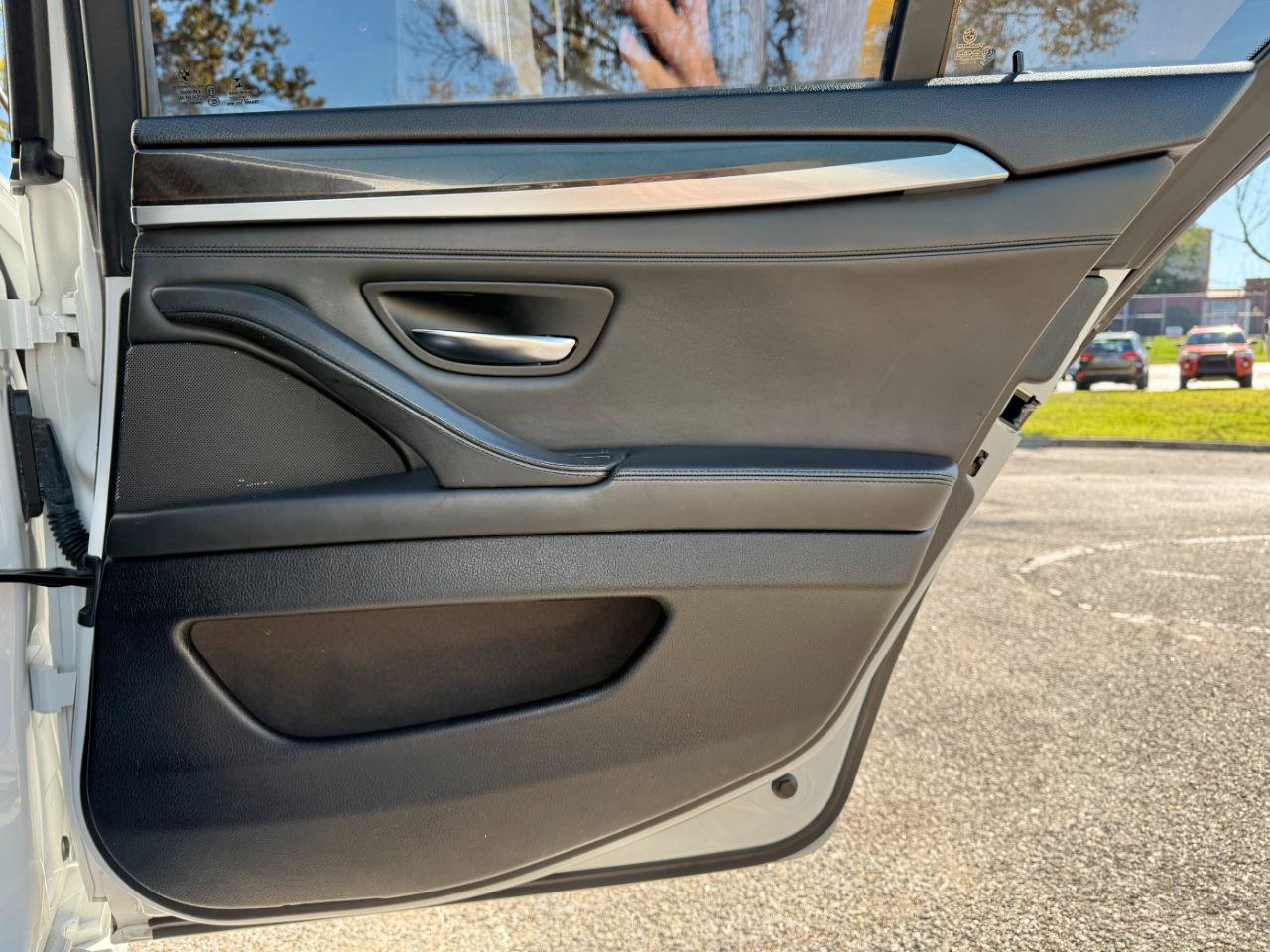 Used 2015 BMW 535i Sedan RWD image 18