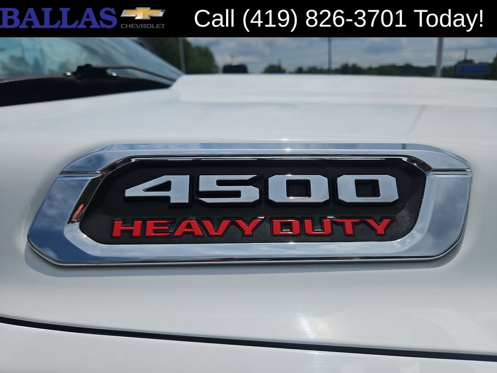 Used 2021 RAM 4500 Tradesman RWD image 29
