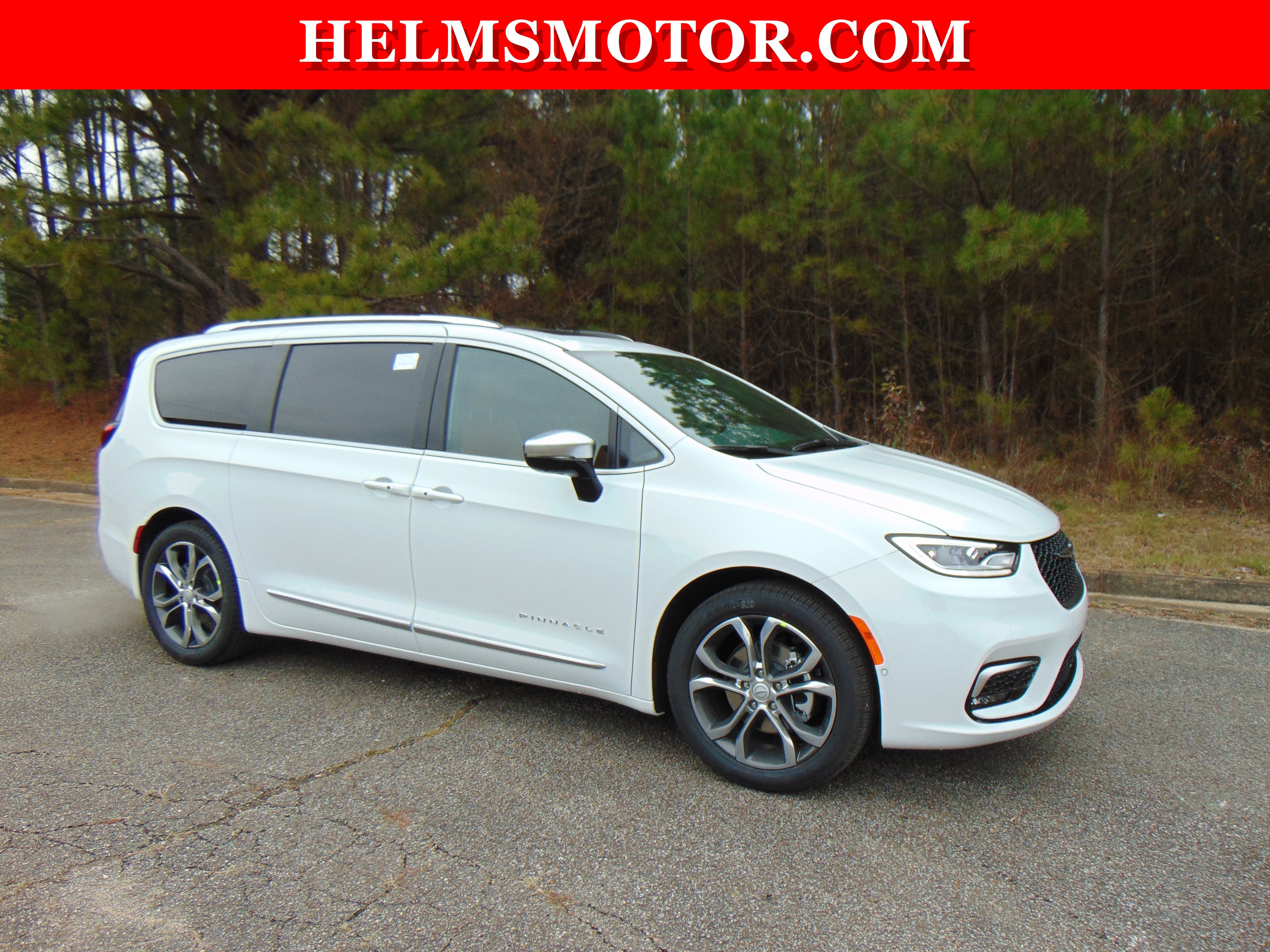 New 2026 Chrysler Pacifica Pinnacle image 14