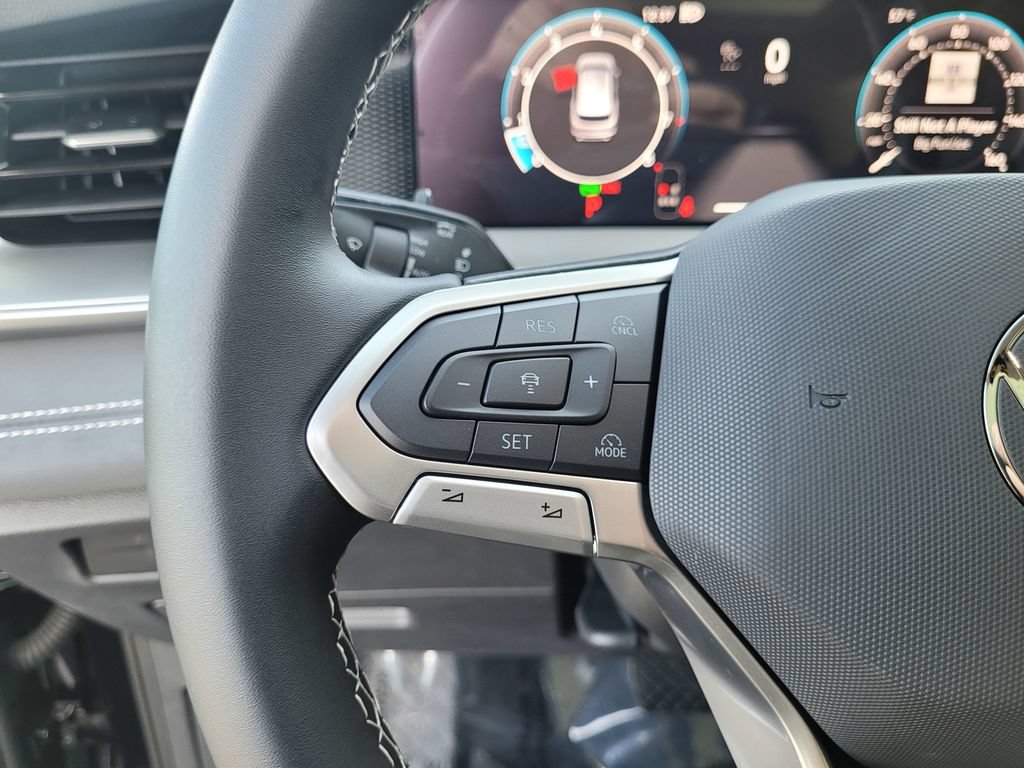 New 2026 Volkswagen Tiguan SE AWD/4WD image 21