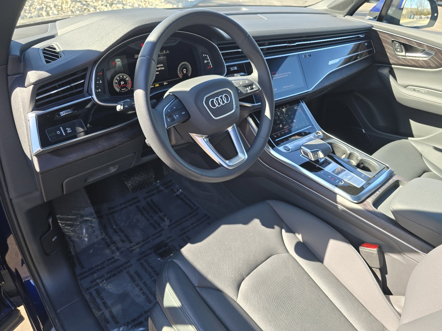 Used 2023 Audi Q7 3.0T Prestige w/ Prestige Package image 37