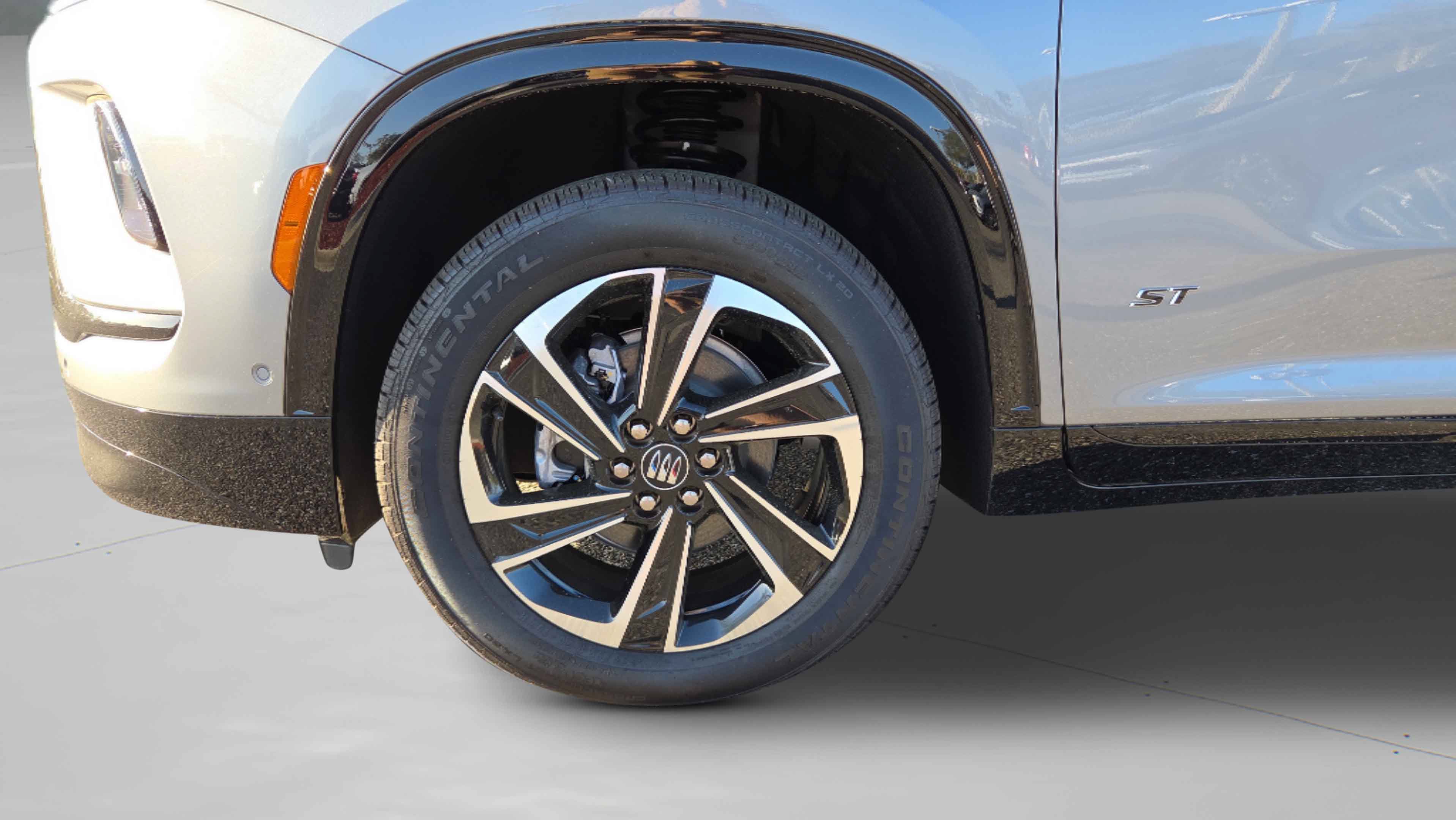 New 2026 Buick Enclave Sport Touring w/ Super Cruise Package FWD image 29