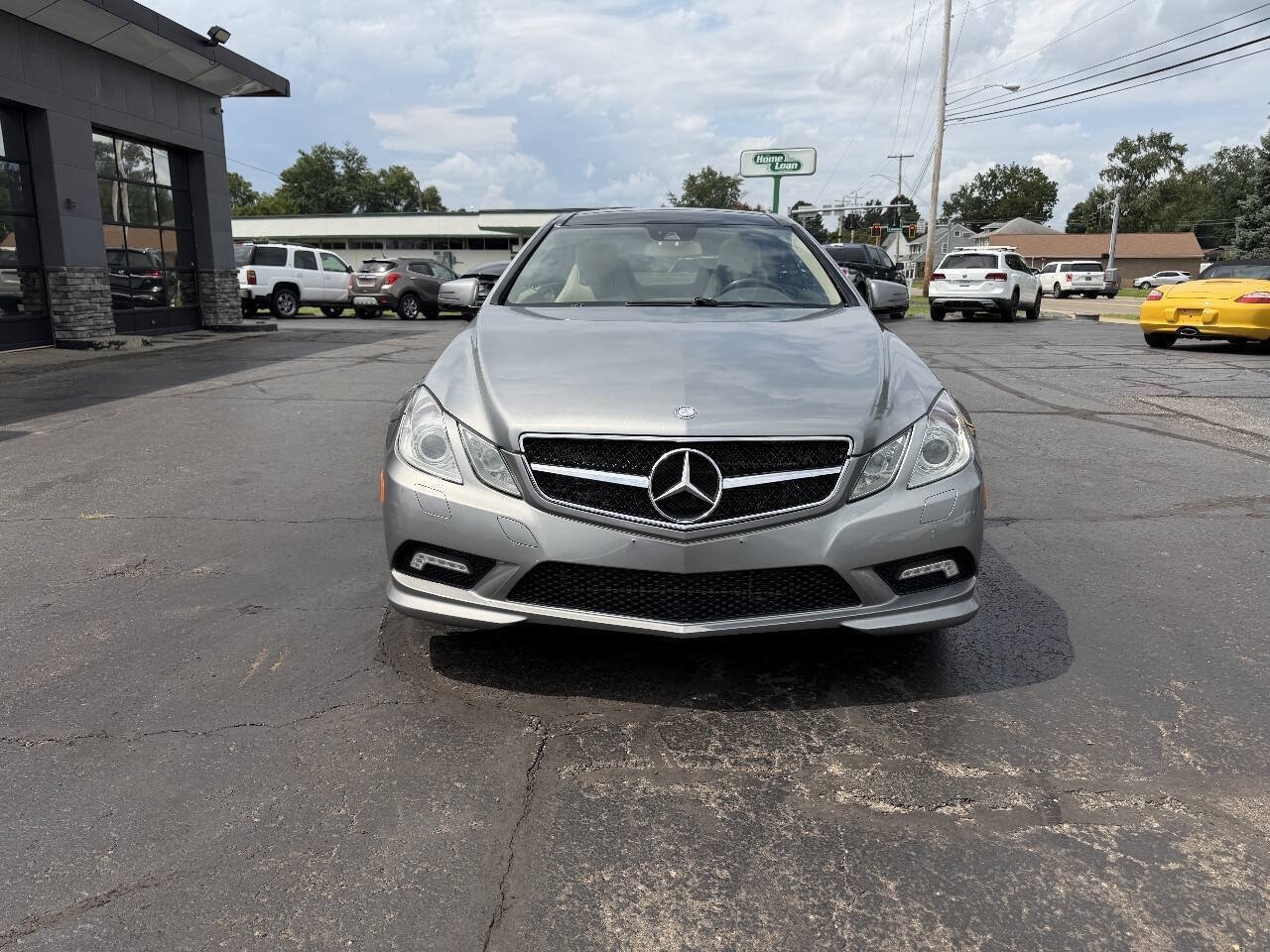 Used 2011 Mercedes-Benz E 550 Coupe image 8