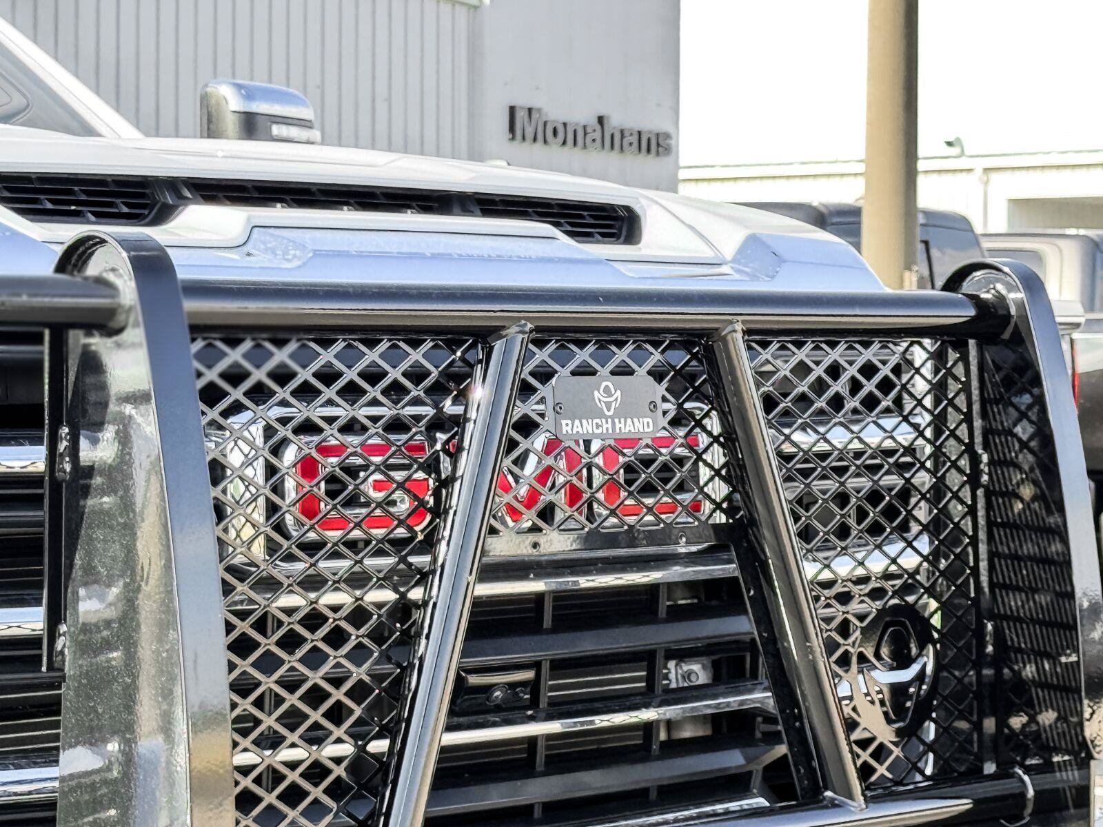 Used 2026 GMC Sierra 2500 SLT w/ Texas SLT Premium Package AWD/4WD image 7