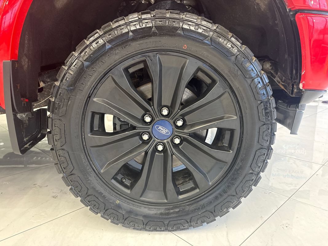 Used 2020 Ford F150 Lariat w/ Equipment Group 502A Luxury AWD/4WD image 45