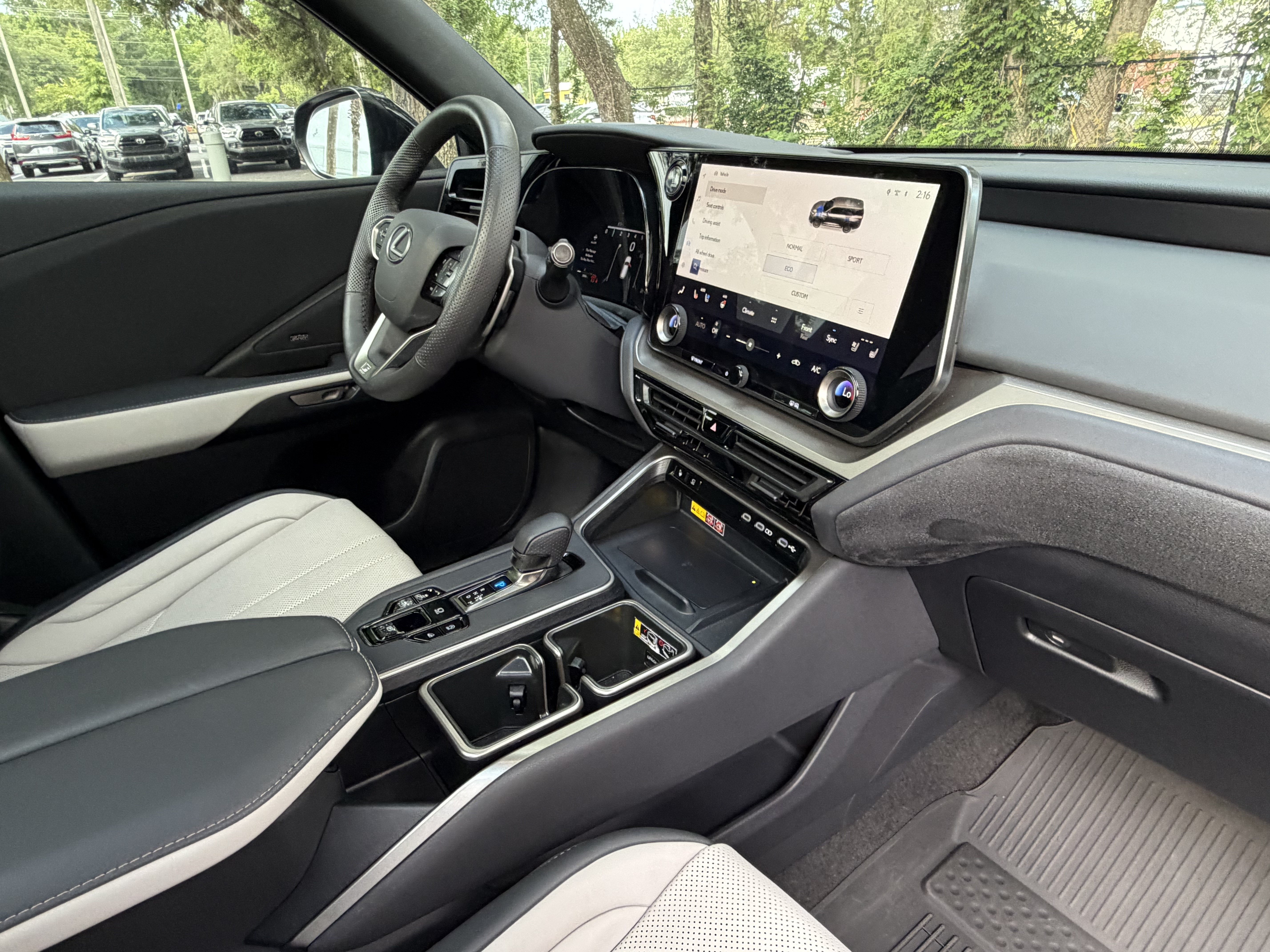Used 2026 Lexus TX 350 AWD w/ Technology Package image 47
