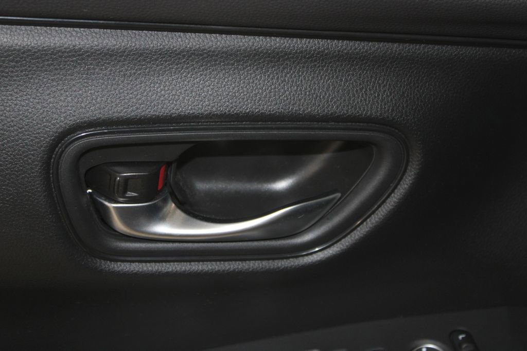 Used 2023 Honda HR-V EX-L image 8