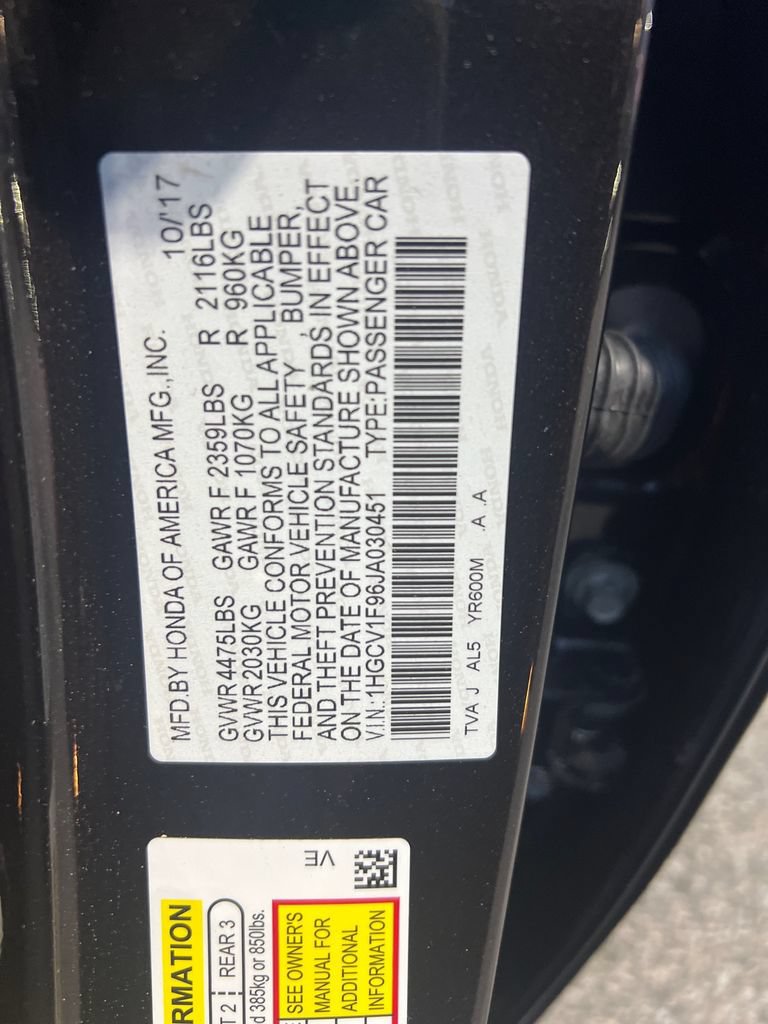 Used 2018 Honda Accord Touring image 9