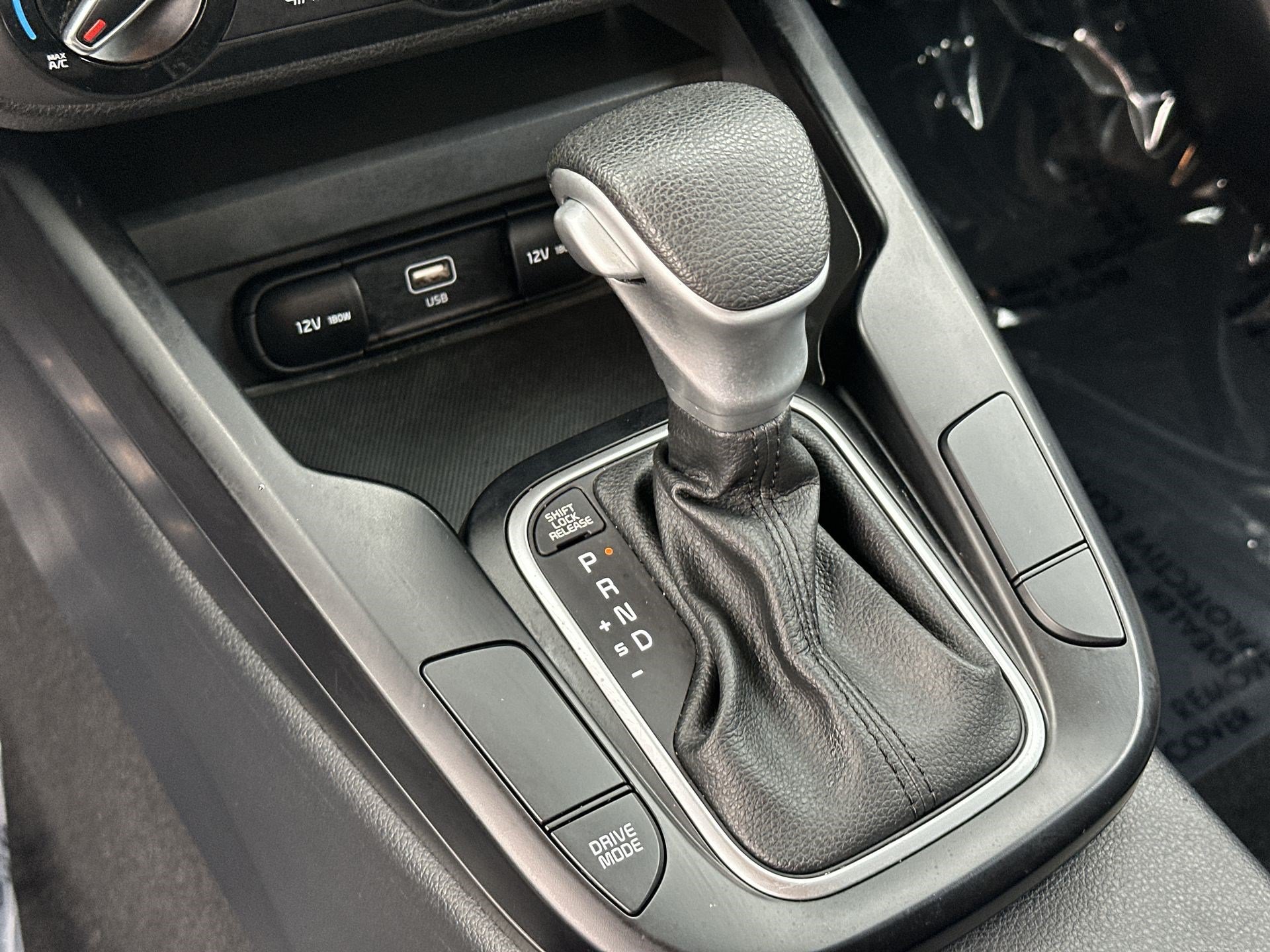 Certified 2023 Kia Soul LX FWD image 19