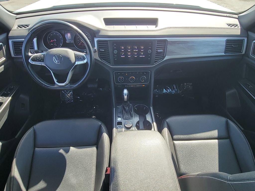 Used 2020 Volkswagen Atlas Cross Sport SE w/ Panoramic Sunroof Package image 20
