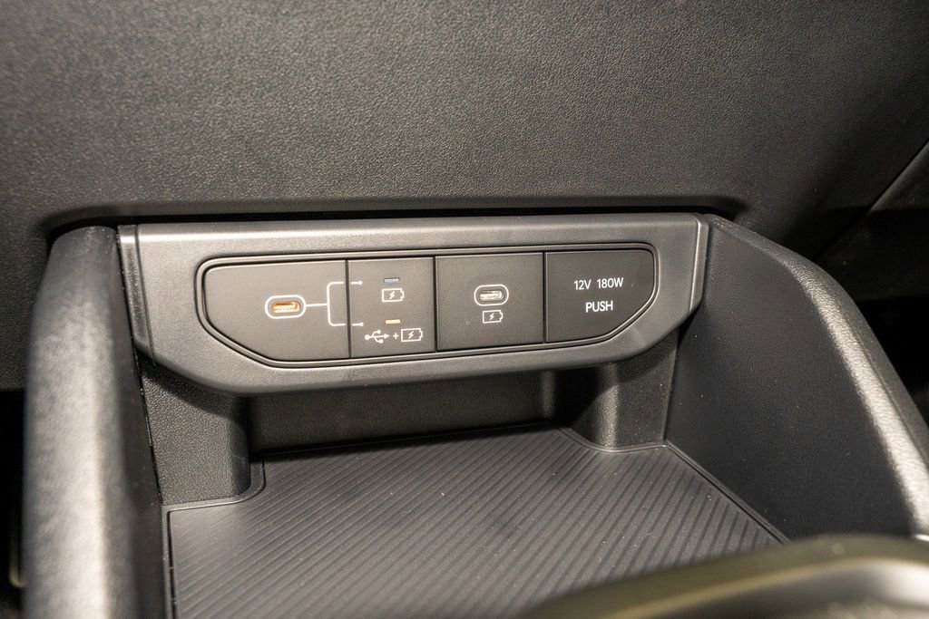 New 2025 Kia K4 LXS image 10