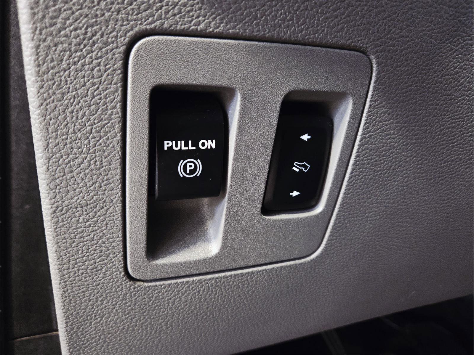 Used 2020 Ford F150 XLT w/ Equipment Group 301A Mid AWD/4WD image 26