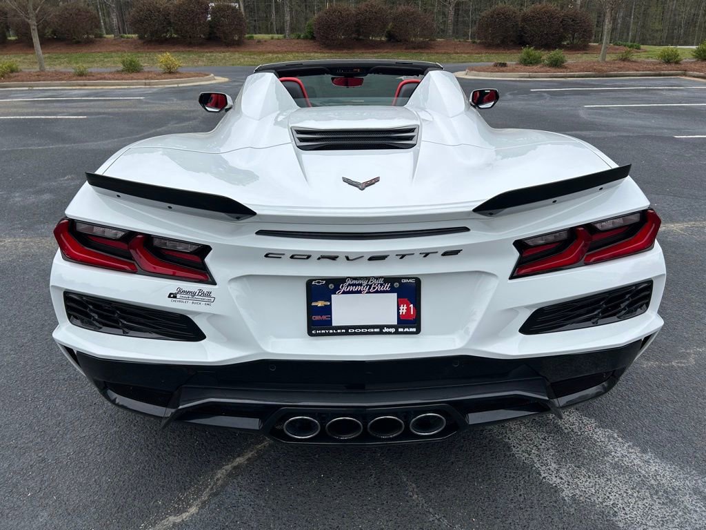Used 2024 Chevrolet Corvette Z06 RWD image 31
