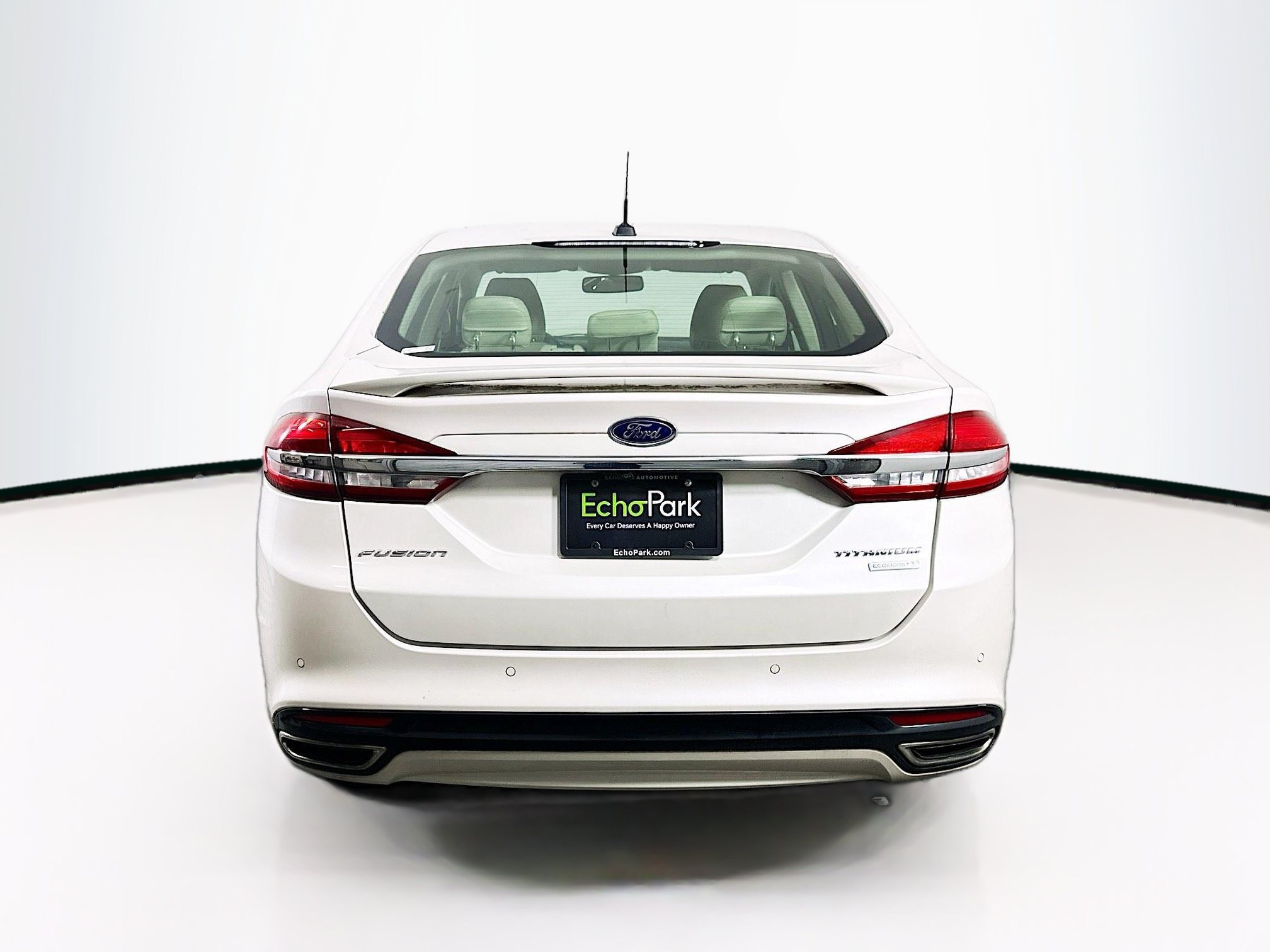 Used 2017 Ford Fusion Titanium FWD image 7