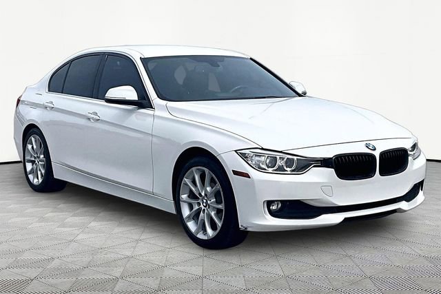 Used 2015 BMW 320i Sedan RWD image 11
