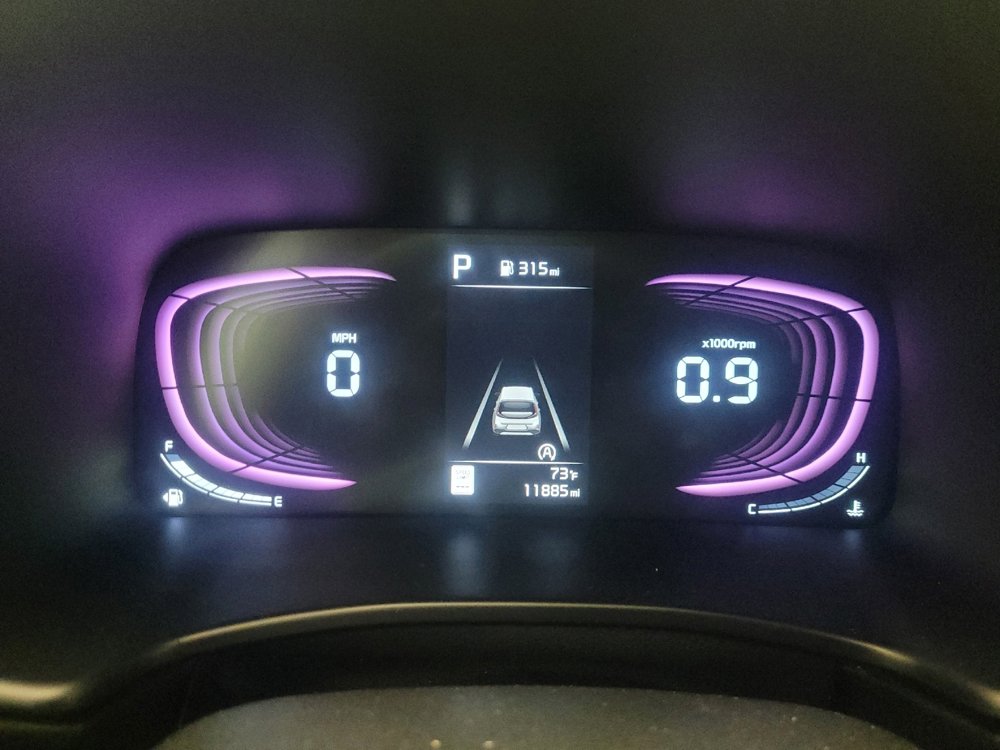 Used 2025 Kia Soul LX w/ LX Technology Package image 23