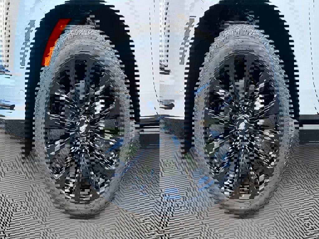 New 2026 Cadillac Escalade Platinum Sport w/ LPO, ONYX Package image 10