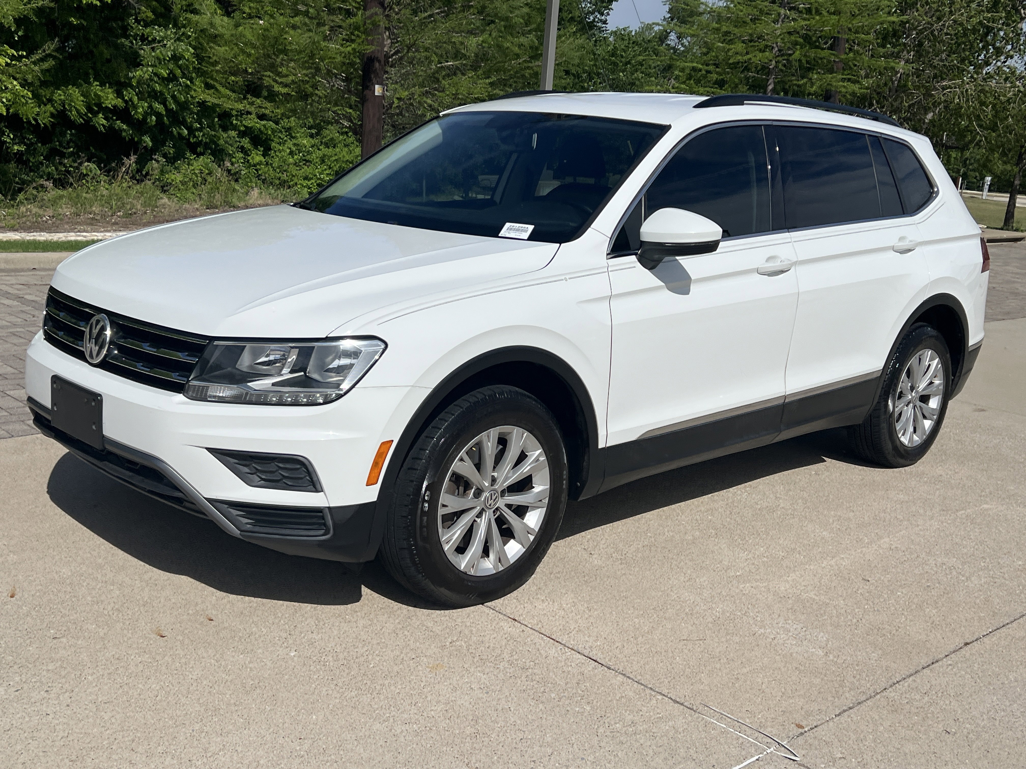 Used 2018 Volkswagen Tiguan SE image 5