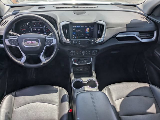 Used 2022 GMC Terrain SLT w/ Infotainment Package II FWD image 16