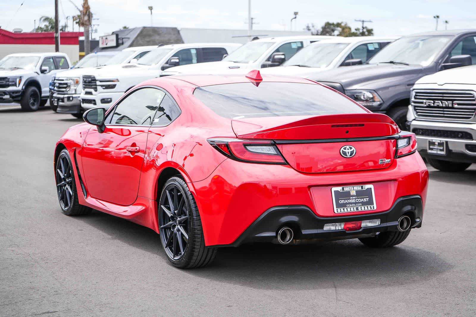 Used 2023 Toyota GR86 Premium RWD image 8