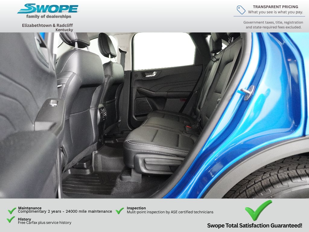Certified 2021 Ford Escape Titanium AWD/4WD image 11