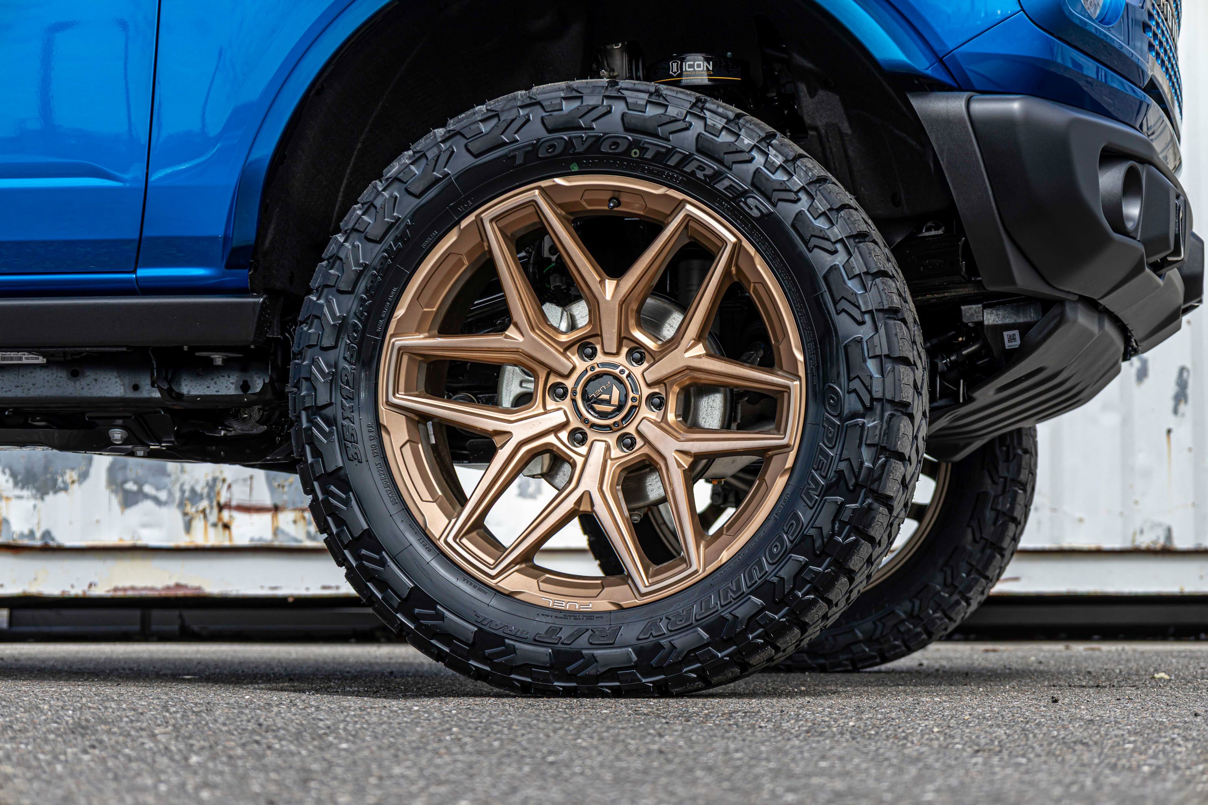New 2025 Ford Bronco Badlands AWD/4WD image 13