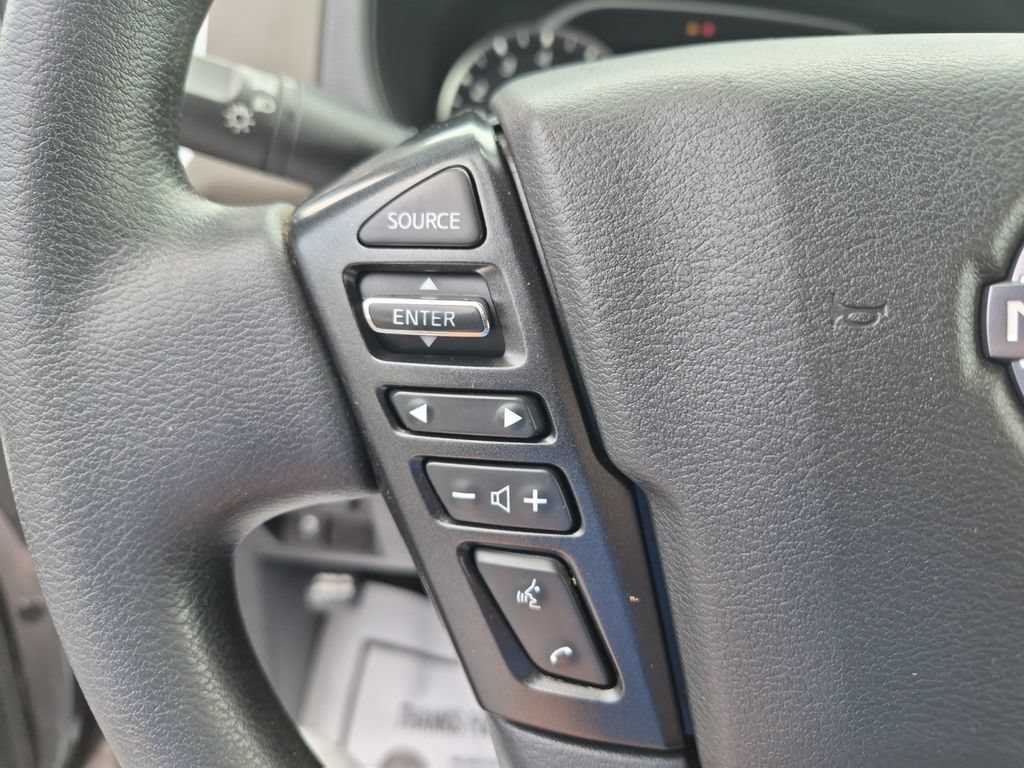 Used 2023 Nissan Frontier SV w/ Technology Package AWD/4WD image 15