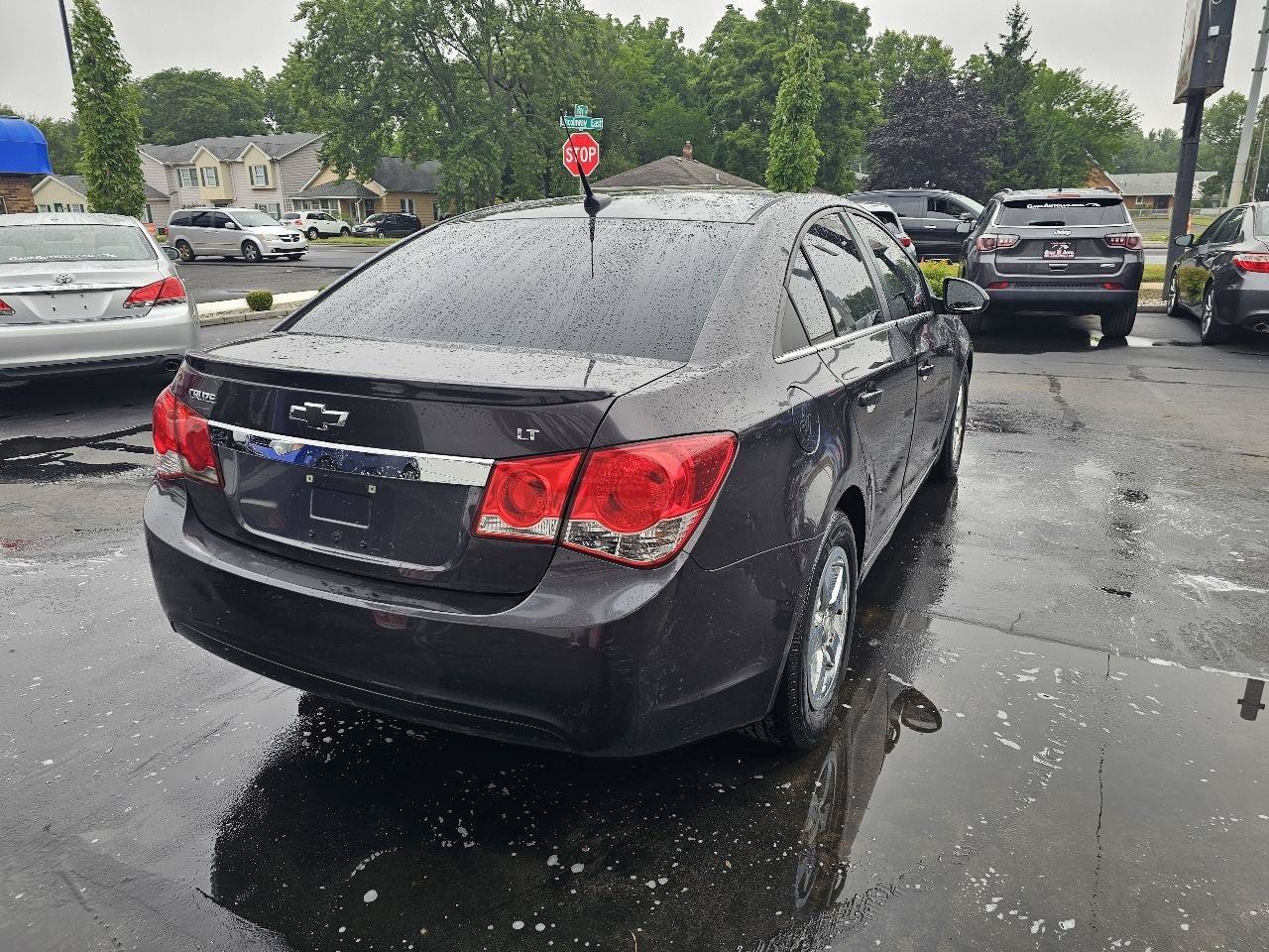 Used 2014 Chevrolet Cruze LT FWD image 11
