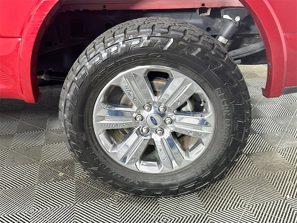 Used 2020 Ford F150 Lariat w/ Equipment Group 502A Luxury image 34