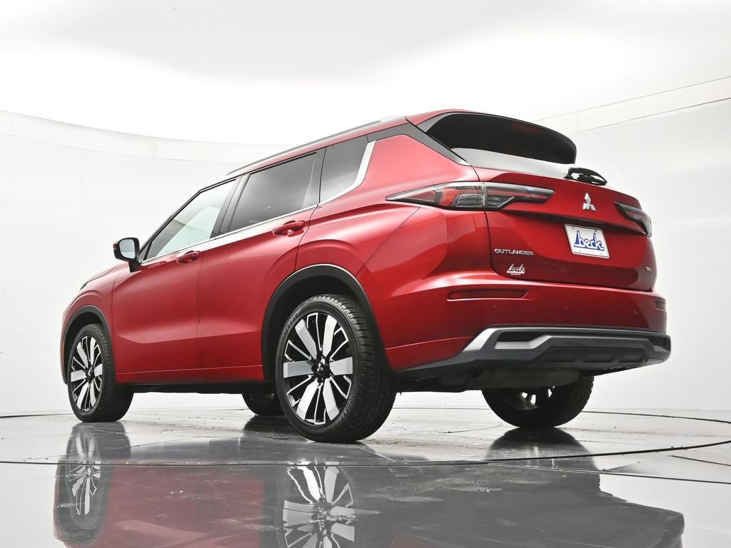 Used 2025 Mitsubishi Outlander SEL FWD image 45