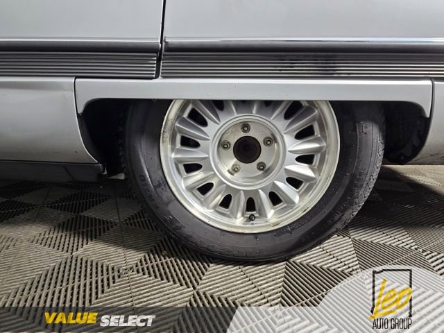 Used 1994 Cadillac De Ville Concours FWD image 18
