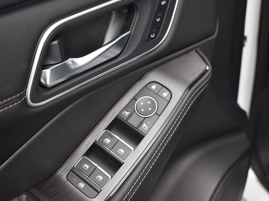 New 2026 Nissan Rogue Platinum image 16
