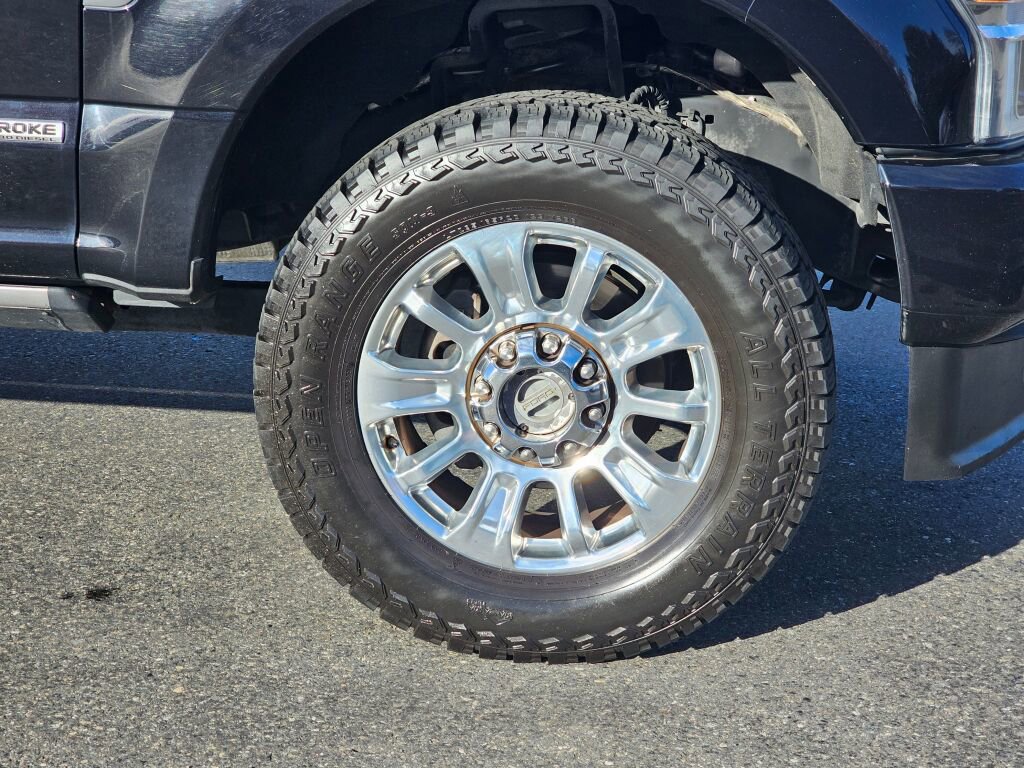 Used 2021 Ford F350 Limited w/ FX4 Off-Road Package image 9