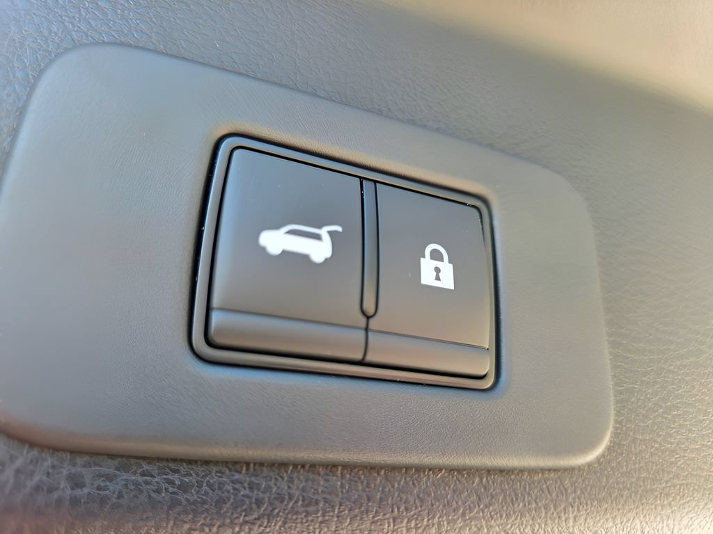 New 2026 Nissan Murano Platinum w/ Cargo Package AWD/4WD image 9