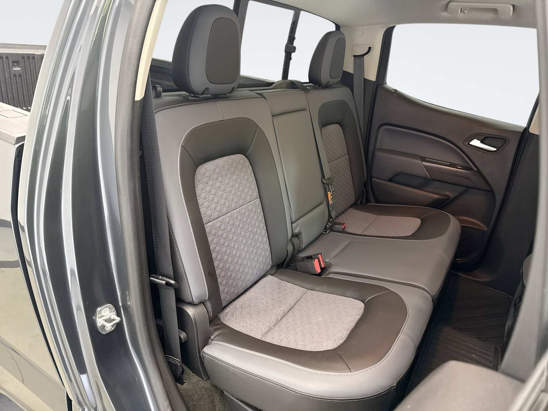 Used 2016 Chevrolet Colorado Z71 image 18