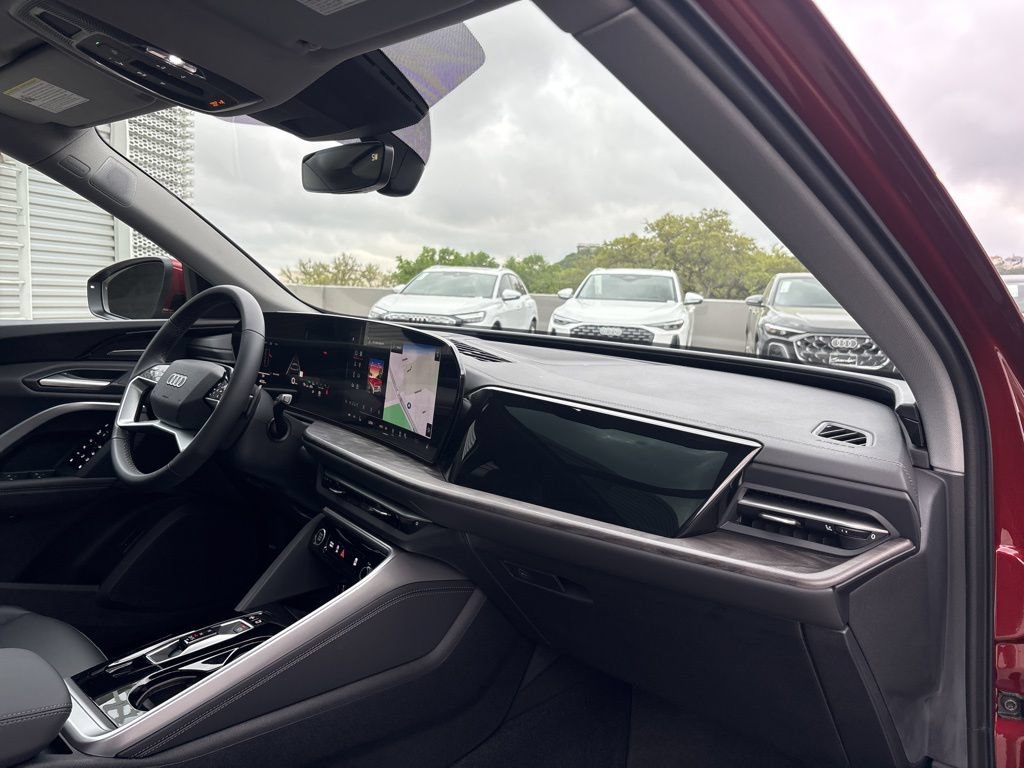 Certified 2025 Audi Q5 Premium Plus w/ Premium Plus AWD/4WD image 13