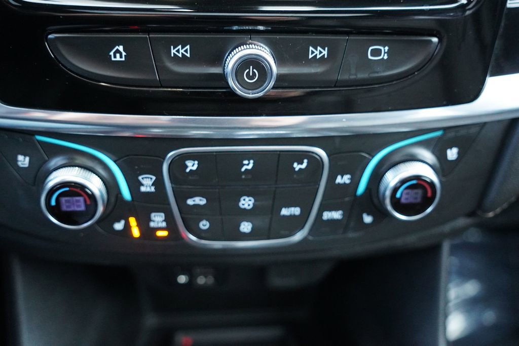 Certified 2023 Chevrolet Traverse High Country image 31