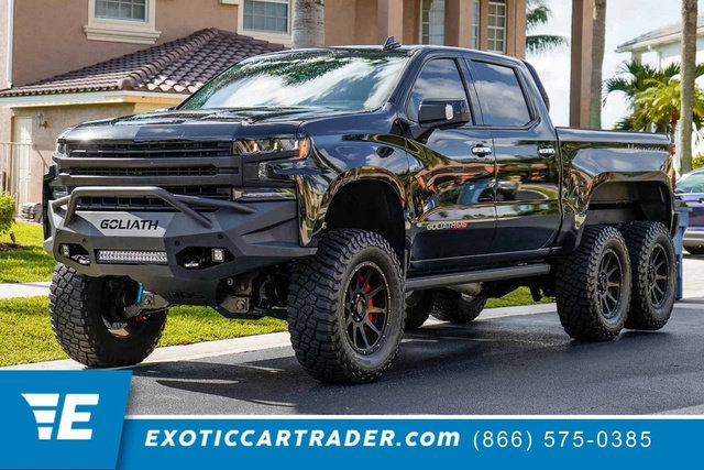 Used 2019 Chevrolet Silverado 1500 High Country w/ Technology Package AWD/4WD image 1