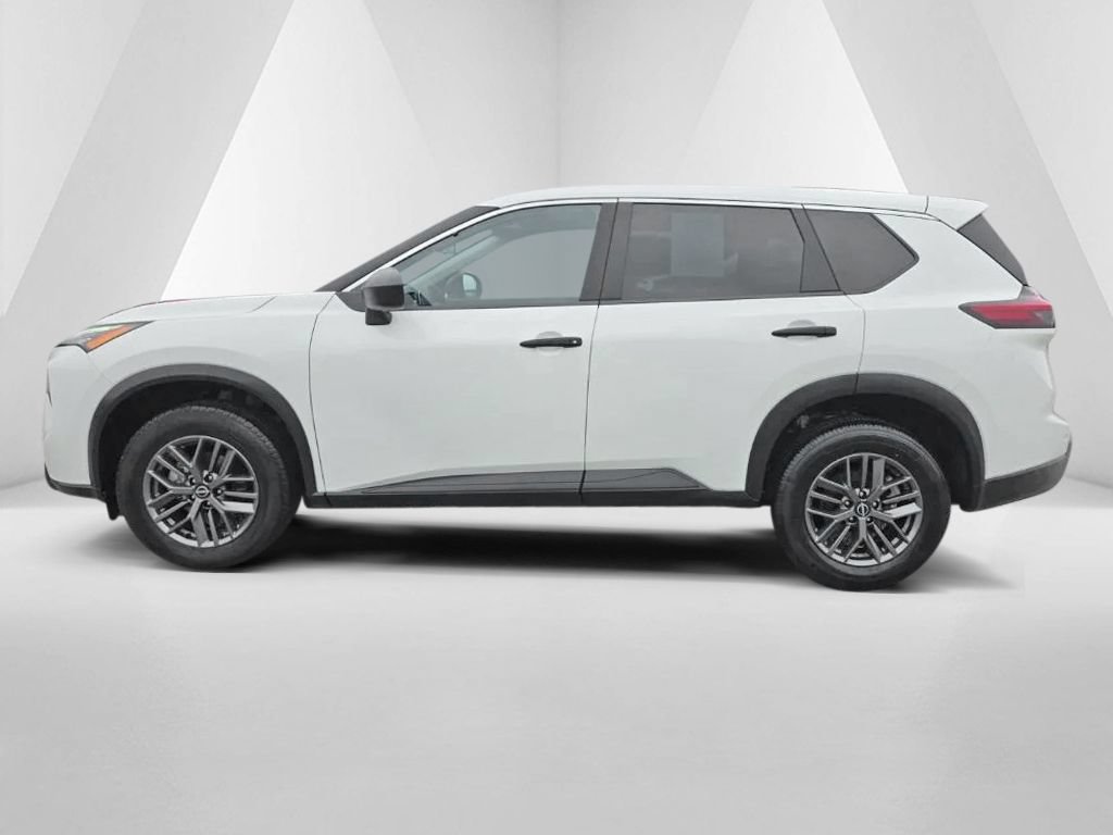 Used 2024 Nissan Rogue S FWD image 8