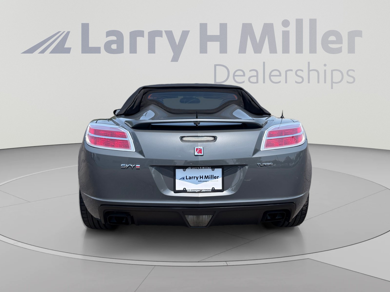 Used 2009 Saturn Sky Red Line RWD image 4