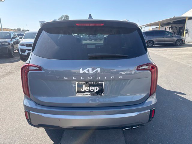 Used 2024 Kia Telluride S w/ S Sunroof Package FWD image 4
