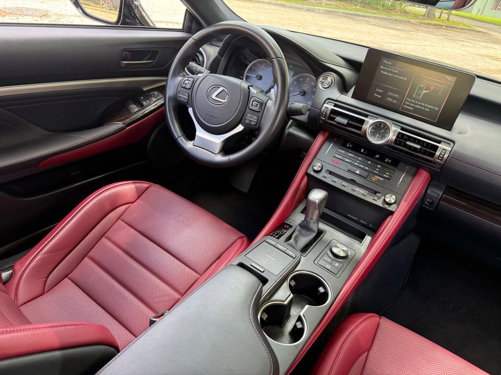 Used 2023 Lexus RC 300 RWD image 10